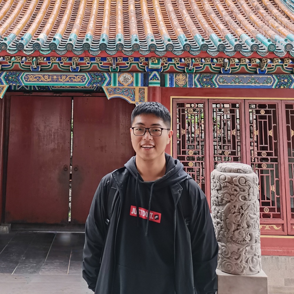 I am Daoheng. I am wearing a black jacket.